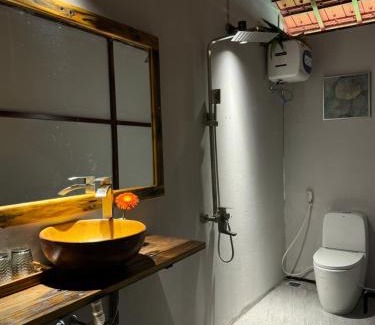 Thuy Xuan Apartment | Pet-Friendly Cat Homestay with Breakfast & 9.3/10 Rating