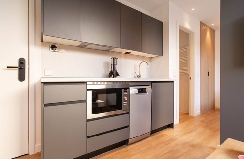 Adelfas Apartment | Catalina 05 apartment in Madrid