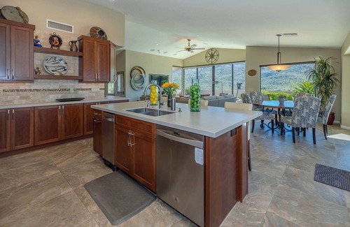 Saddlebrooke House | Explore Catalina Mountain Views with Golf and Premier Amenities