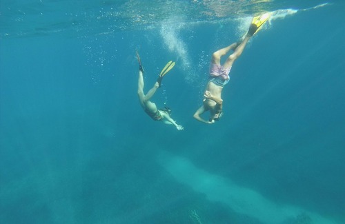 Adamas Boat Rental | Discover Catamaran Adventures with Skipper in the Cyclades