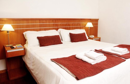Centro Apartment | Oceanfront Catamarca Suites: Family-Friendly Retreat Awaits