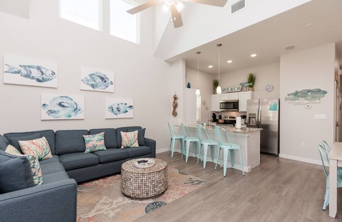 Corpus Christi House | Explore a Pet-Friendly Pirate Paradise Near the Beach