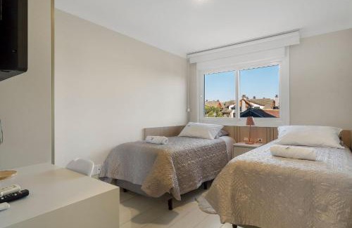 Centro Apartment | Stay at Catedral de Pedra Plaza: Family & Pet Friendly Retreat