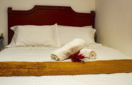 Boston Hotel | Relax at Catedral Inn: Spa, Breakfast & Family-Friendly Stays