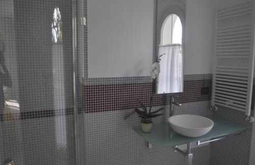 Val della Torre Bed & Breakfast | Discover Caterina.C B&B: Pet-Friendly with Ocean Views
