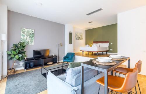 Adelfas Apartment | Relax at CATERINA PACÍFICO - 4-Star Hotel with Pool