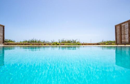 Afiartis Villa | Beautiful Cato Agro 3: Seafront Villa with Private Pool