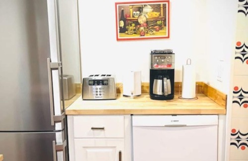 Shandaken Apartment | Inviting Catskills Weekend Getaway: Farmhouse Duplex Retreat