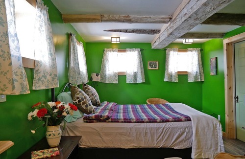 Callicoon Center House | CATSKILL CABIN 3 — 15% OFF-Casual, Luxurious, Clean & Cozy Getaway on 183 acres