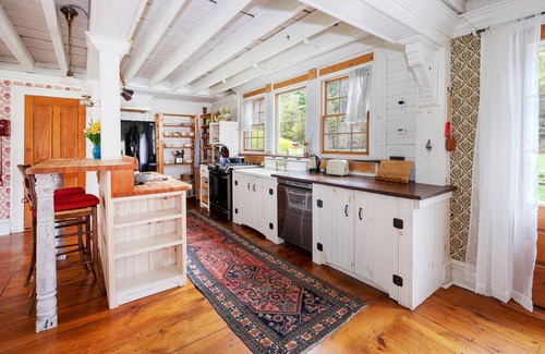 Claryville House | Dreamy Catskill Country House: Pet-Friendly Getaway Awaits