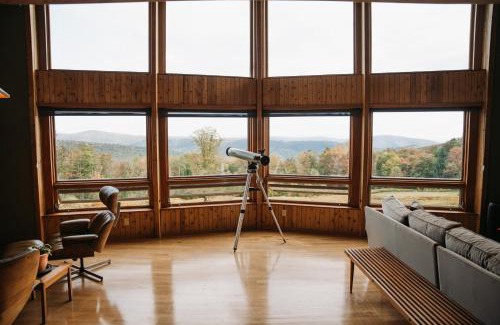 Town of Denning Villa | Catskills Luxury Chalet - Mountains Retreat