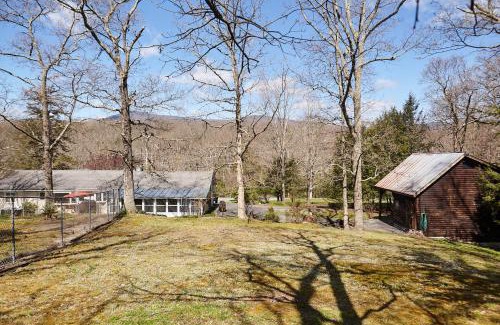 Saugerties House | Inviting Catskills Retro Retreat with Hot Tub & Family-Friendly Amenities