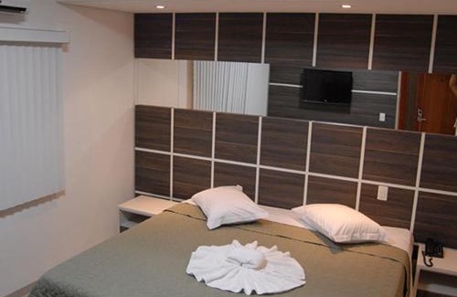 Centro - A Hotel | Discover Catu Palace Hotel: Family-Friendly with Hot Tub