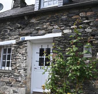 Caurel House | Discover Caurel Cottage: A Guest Favorite at 8.3/10