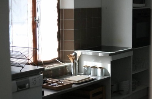 Cauroy-les-Hermonville Cottage | Elegant Cauroy Les Hermonville: Renovated Cottage Retreat
