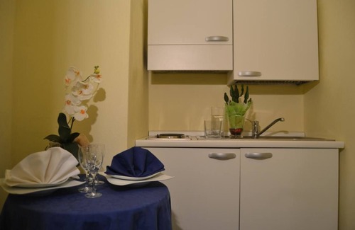 Castiglione della Pescaia House | Ocean View Stay at Cav Approdo with Family-Friendly Amenities