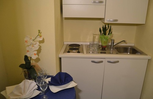 Castiglione della Pescaia House | Ocean View Stay at Cav Approdo with Family-Friendly Amenities