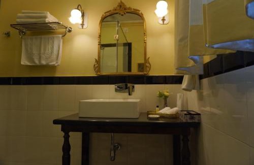 Bikaner House | Discover Cavalry Villa Bikaner: Rated 9.9 & Pet Friendly