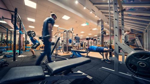 Cavan Hotel | Indulge in Comfort at Cavan Crystal Hotel - 4-Star Retreat