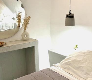 Fira Apartment | Cave Crafted Suites
