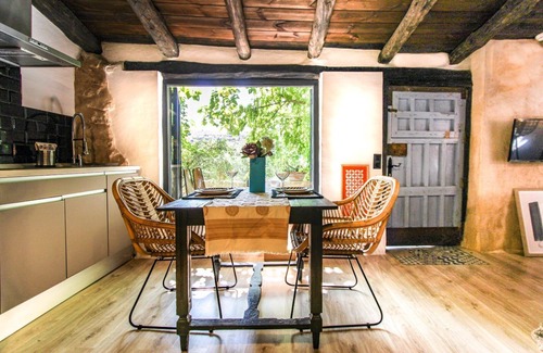 Jorquera Apartment | Experience the Unique Cave Suite HOHLE at Lomas de Ruvira
