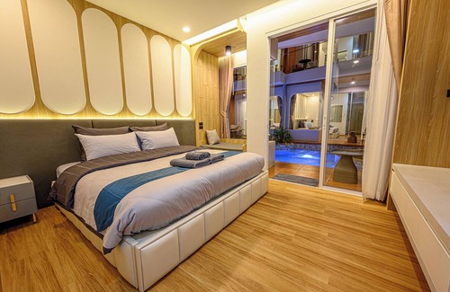 Koh Lan Hotel | Caviar Kohlarn
