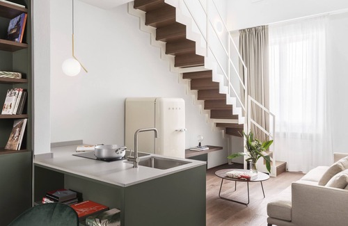 Campi Bisenzio Apartment | Experience Comfort at Cavour Deluxe with Family-Friendly Amenities