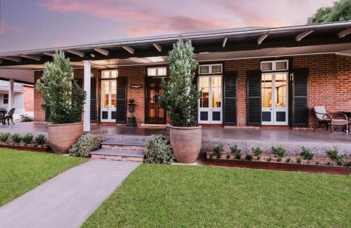 Central Mudgee House | Pet-Friendly Cawarra on the Park - Historic Mudgee Escape