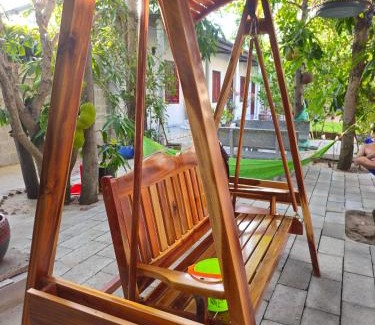 Central Mui Ne Beach House | Family-Friendly Cay Phuong Guesthouse with Ocean Views