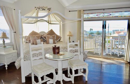 Cayucos Hotel | Experience Cayucos Sunset Inn: 4-Star Stay with Spa & Hot Tub