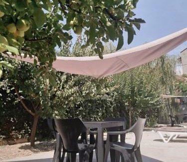 Techirghiol House | Pet-Friendly Villa T in Techirghiol with Ocean Views