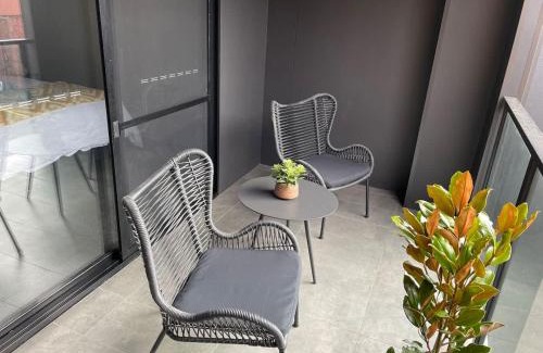 Launceston CBD House | Modern CBD Elizabeth St Townhouse with Secure Parking