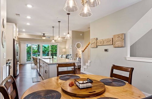 Bermuda Bay House | Relax at CC309A Knot Stress-inn: Pool, Spa & Ocean Views