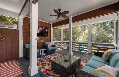 Corolla House | Family-Friendly Retreat at CC318 OBX Rays with Pool Access