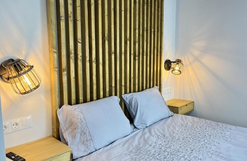 Capuchinos Apartment | New CD-Estudio: Cozy Central Retreat in a Quiet Neighborhood