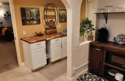 Coeur d'Alene Apartment | Cozy CDA Place: Private 2BR Suite with Ocean Views