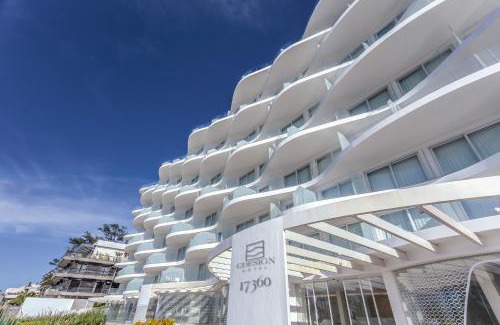 Recreio dos Bandeirantes Hotel | Relax at CDesign Hotel: 4-Star Beachfront Paradise