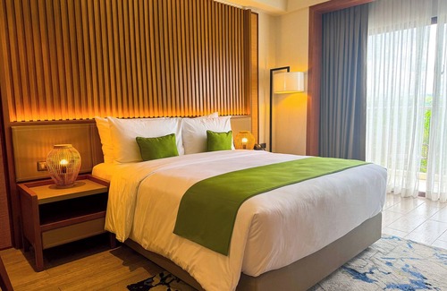 Liloan Hotel | Top-Rated Cebu One Tectona Resort Hotel with Pool Access