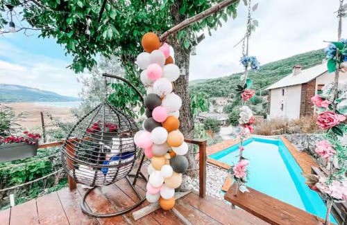 North Macedonia Villa | Cozy Cece's Home: Pet-Friendly Retreat with Hot Tub