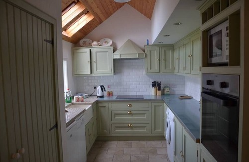Ballynary House | Experience Cecil's Cottage, Buncrana: Rated 10/10 Stay
