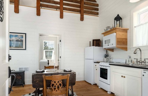 Driftwood Cabin | Cedar Break - Cabin C