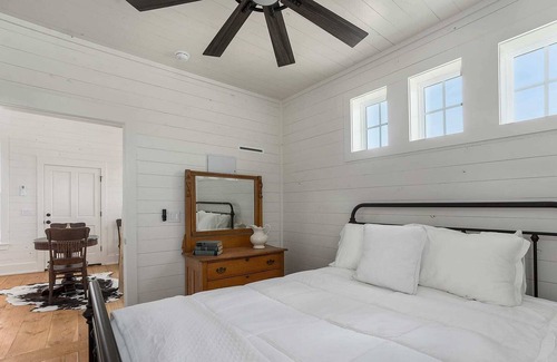 Driftwood Cabin | Cedar Break - Family Cabin A