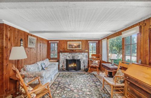 Lake Township House | Inviting Cedar Cot & Cedar Tot: Ocean View, Pet Friendly
