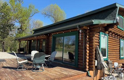 Dunseith Cabin | Cedar Lodge at Turtle Mountain