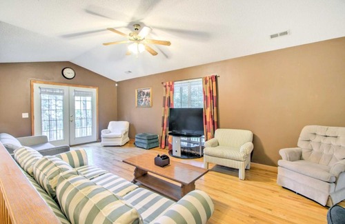 Cedar Mountain House | Explore Cedar Mountain House: Pet-Friendly Retreat Near Trails