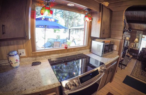West Sound House | Idyllic Cedar Orchard Cabin: Oceanfront Retreat with Spa