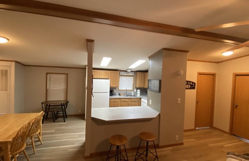 Norwalk House | Exciting Cedar Point & Kalahari Fun for the Family!
