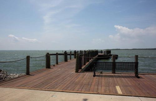 Sandusky Other | Ocean View Retreat at Cedar Point's Lighthouse Point
