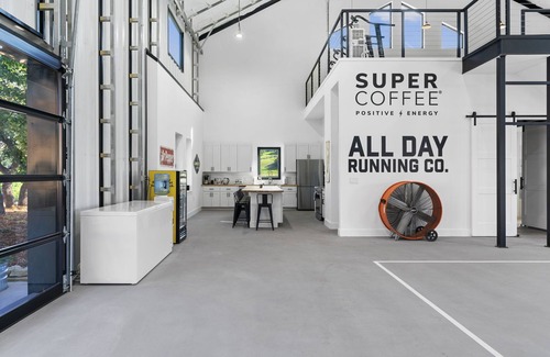 Leander House | Top-Rated Ranch Retreat: Pool, Spa & Pickleball Fun