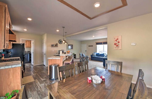 Cedaredge House | Inviting Cedaredge Hideaway with Grill & Scenic Views